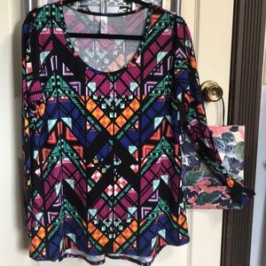 BNWOT LulaRoe Lynnae Large